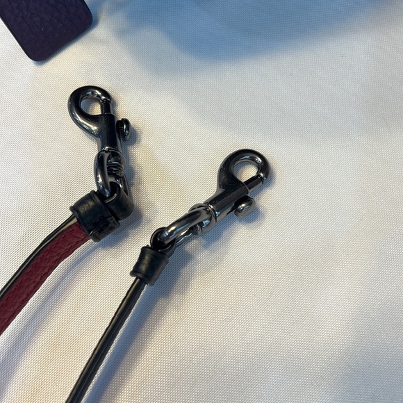 Camera Bag With Horse And Carriage - Picture 8 of 8